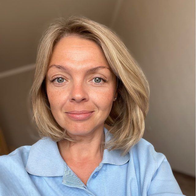 Ханина Ксения Александровна, преподаватель английского и немецкого