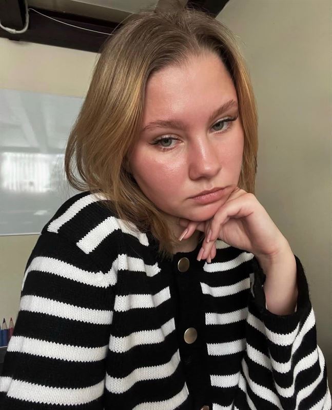 Романова Юлия Андреевна, преподаватель английского и немецкого